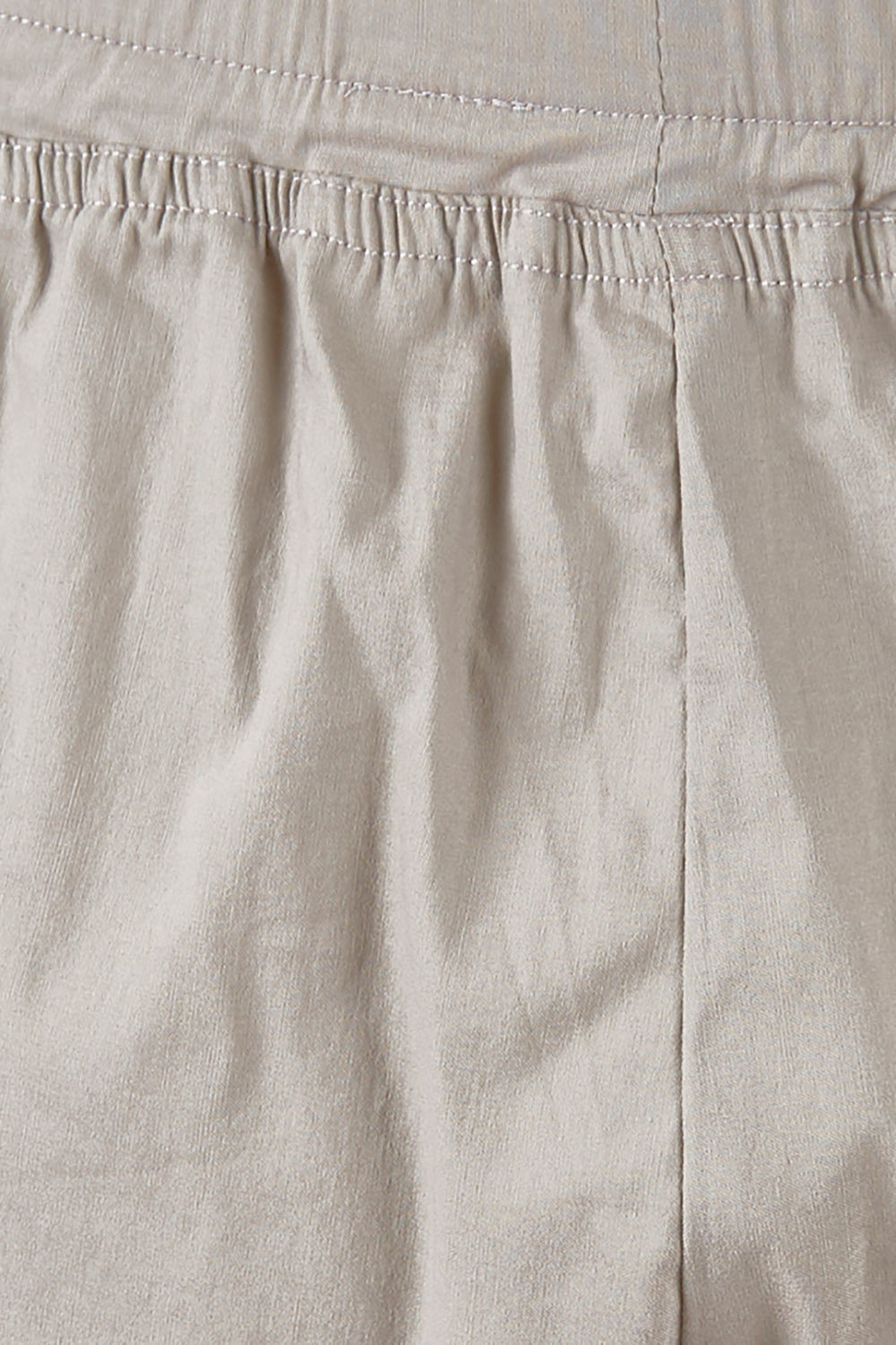 Product shot of The Casual Pull On Summer Pant in colour Parchement (Grey), detail