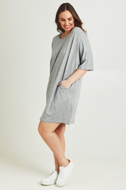 Model Jane wearing size 14 of The Everyday Tee Dress in colour Lightgrey (Grey), from the front, showing the whole outfit