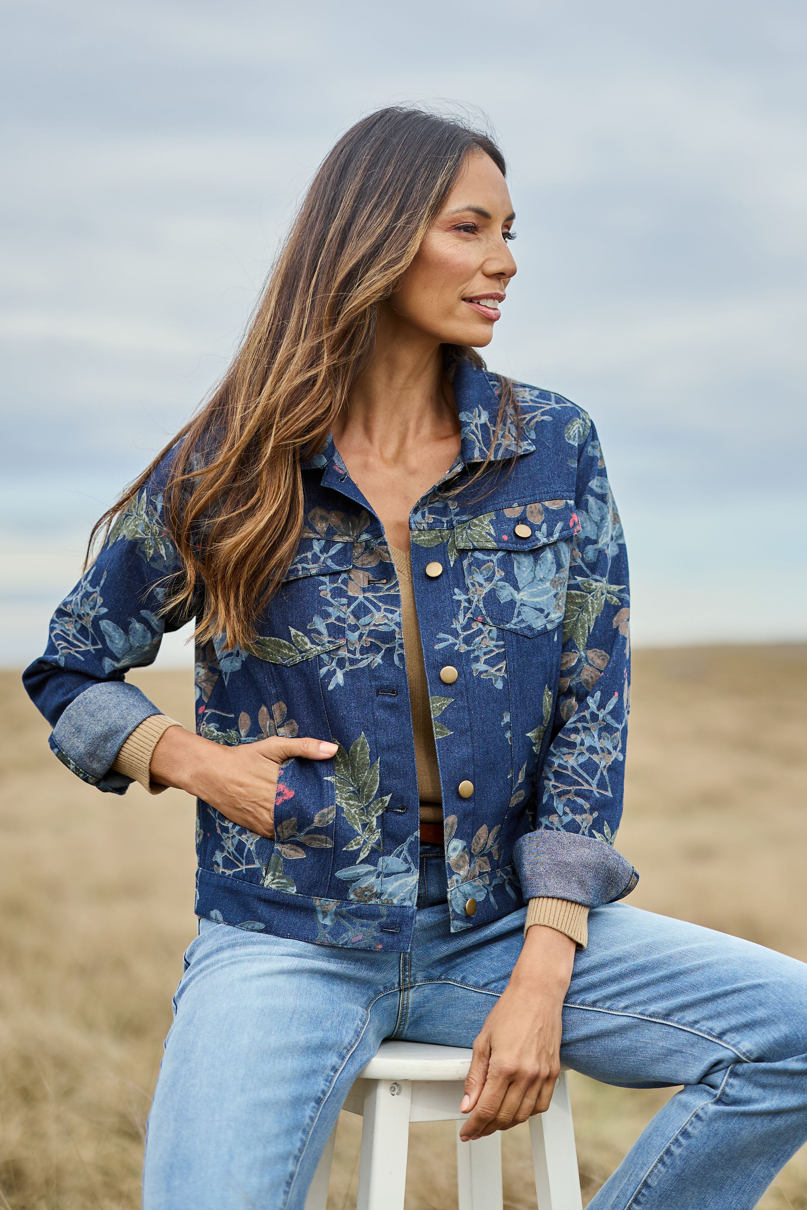 Model Amanda wearing size 10 of The Keepers Printed Denim Jacket in colour Winterblue (Blue), from the front, showing the whole outfit
