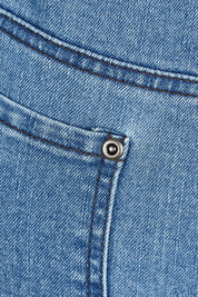Product shot of The Pull On Denim 3/4 Jean in colour Lightdenim (Blue), detail