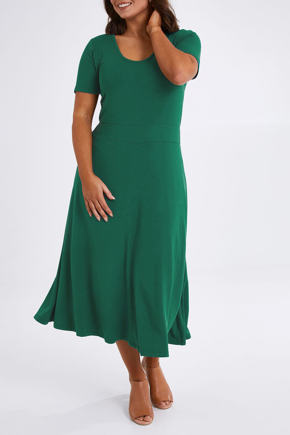 Model Monique wearing size 14 of The Summer Fit & Flare S/S Dress in colour Seagreen (Green), from the front, cropped image