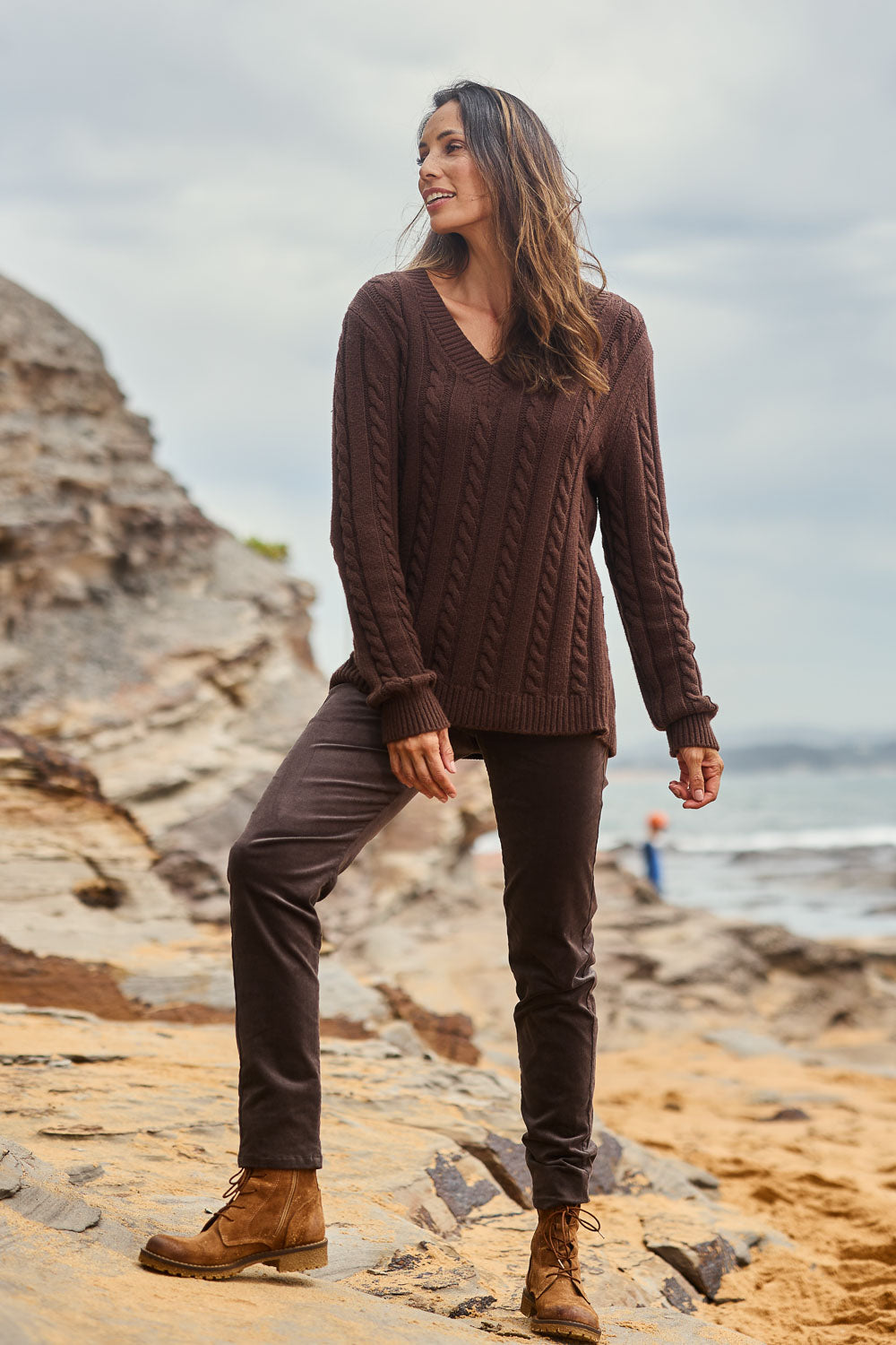 Model Amanda wearing size 10 of The Keepers Cord Pull On Pant in colour Darkcocoa, from the front, showing the whole outfit