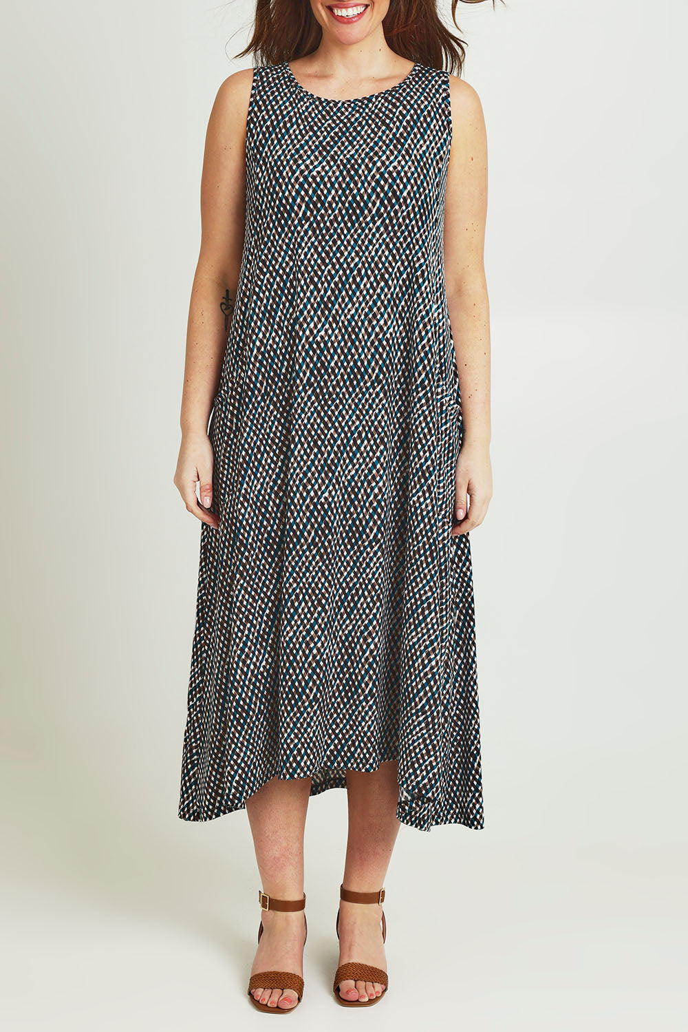 Model Jane wearing size 14 of The Easy Wear Print Maxi Dress in colour Multiprint (Blue), from the front, cropped image
