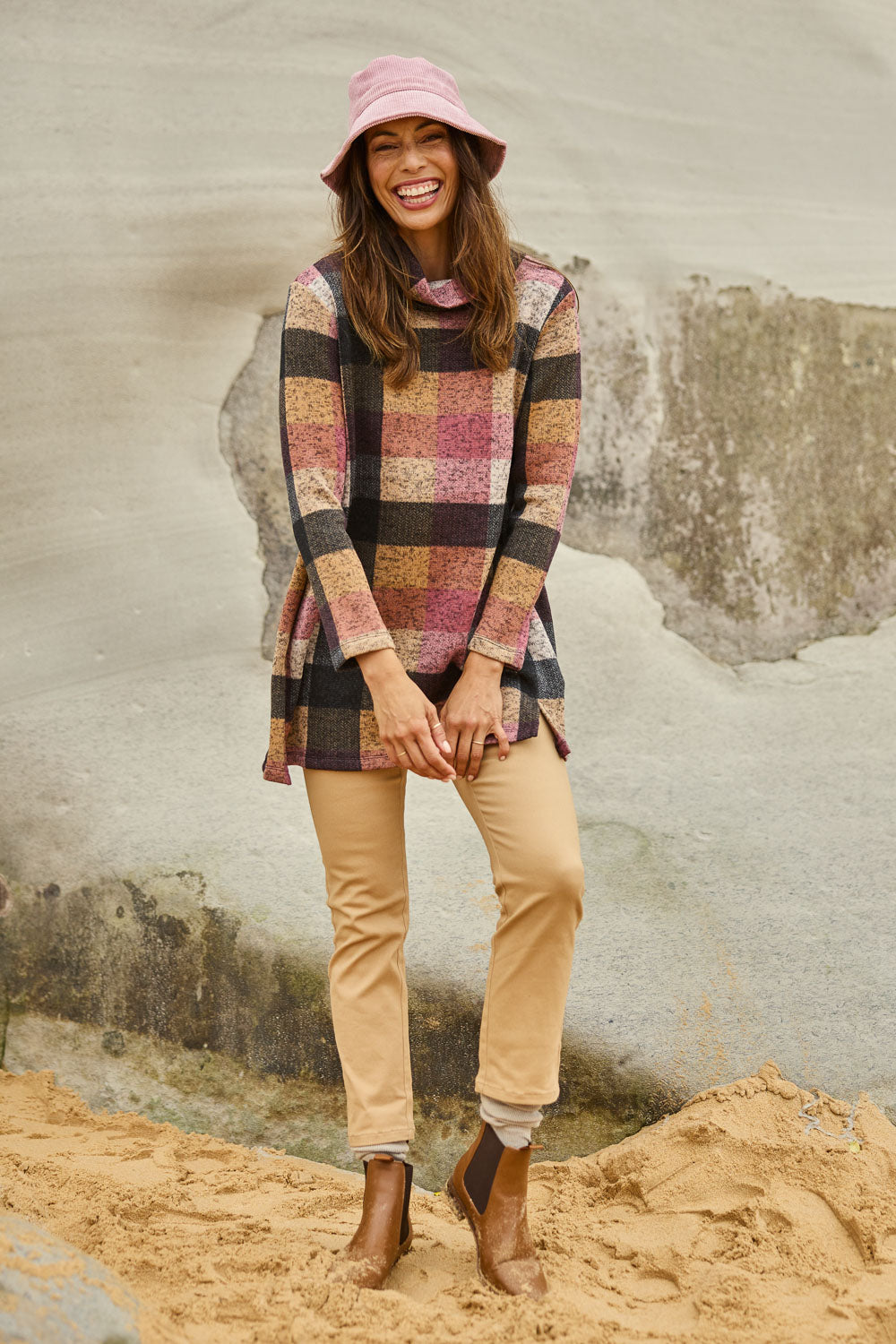 Model Amanda wearing size 10 of The 7/8 Pull On Coloured Jean in colour Tan, from the front, showing the whole outfit