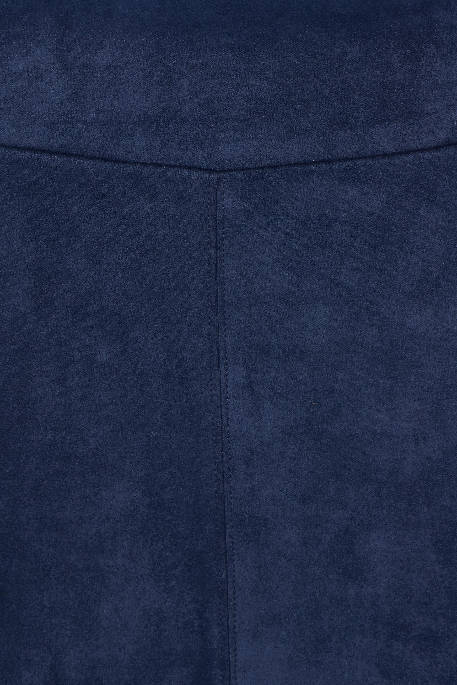 Product shot of The Luxe Faux Suede Skirt in colour Navy (Blue), detail