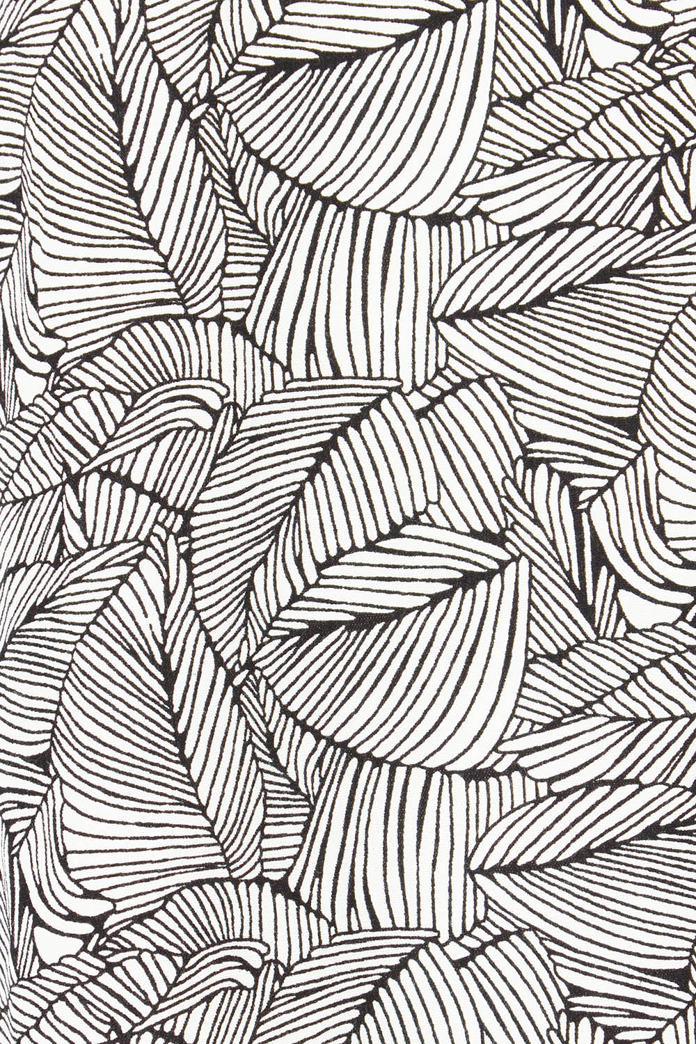 Product shot of The Woven Easywear Tee in colour Blackwhite (White), detail