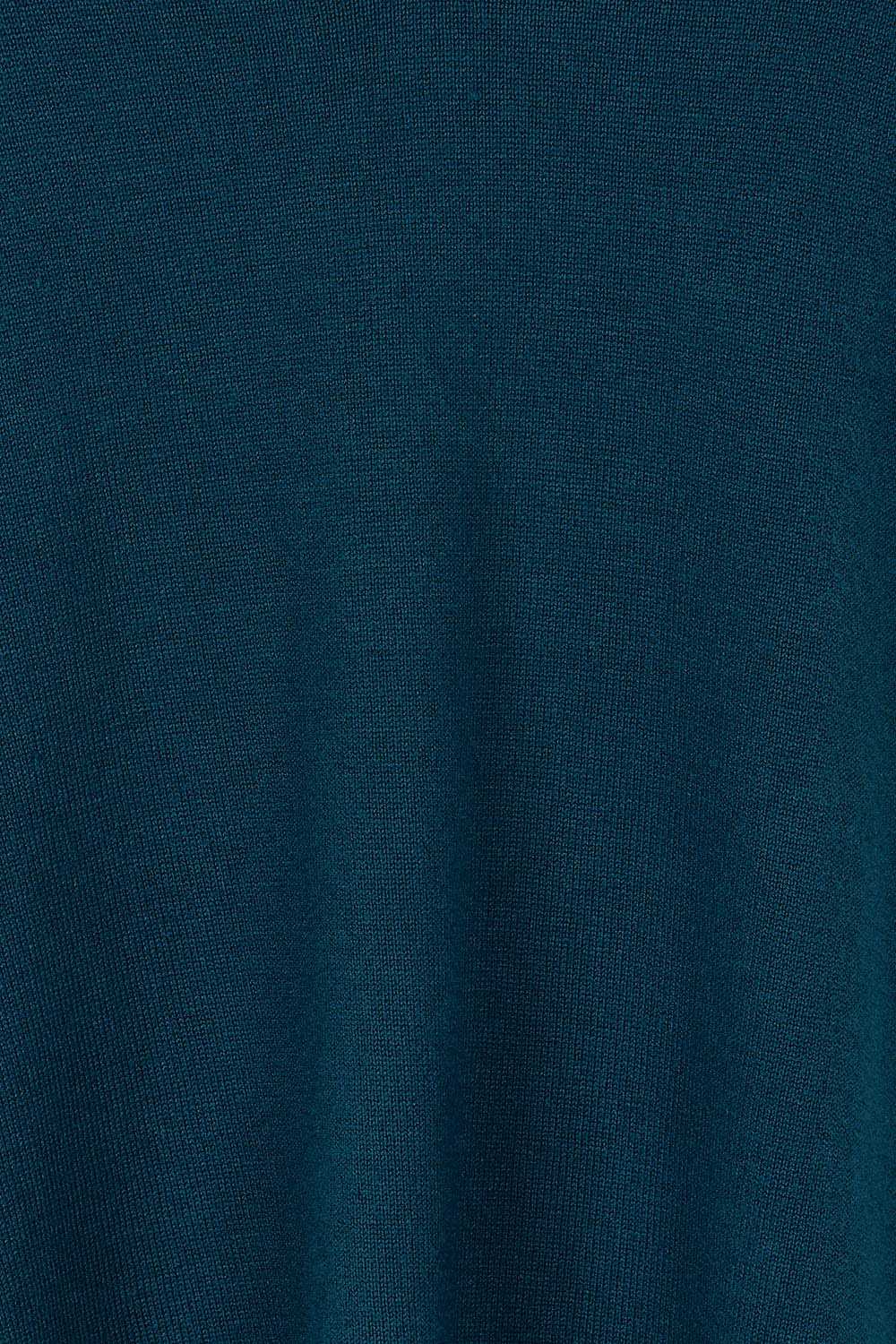 Product shot of The All Season V Neck High Low Tee in colour Blueocean (Blue), detail
