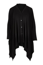 Product shot of The Pack & Go Luxe Bamboo Shrug in colour Black (Black), from the front