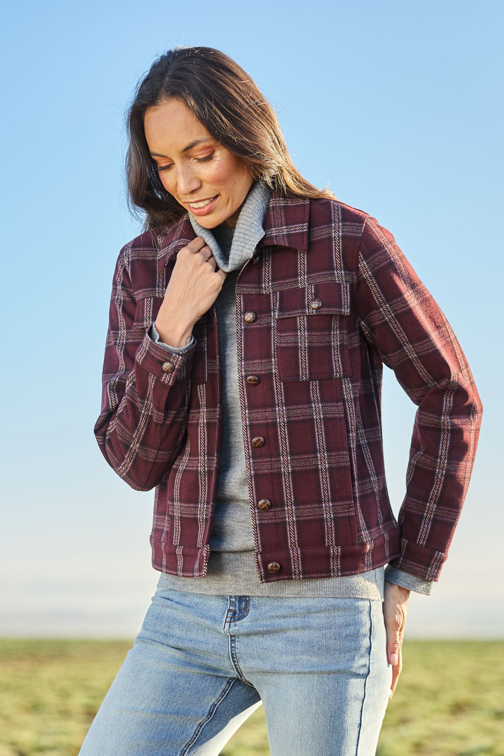 BIRDK-2208_Burgundy_Model_amandam_Size_10_Crop_0_20260407_L.jpg