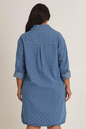 Model Ashleighf wearing size 16 of the The Printed Denim Shacket Dress With Pockets - Denimspot in colour Denimspot, from the back