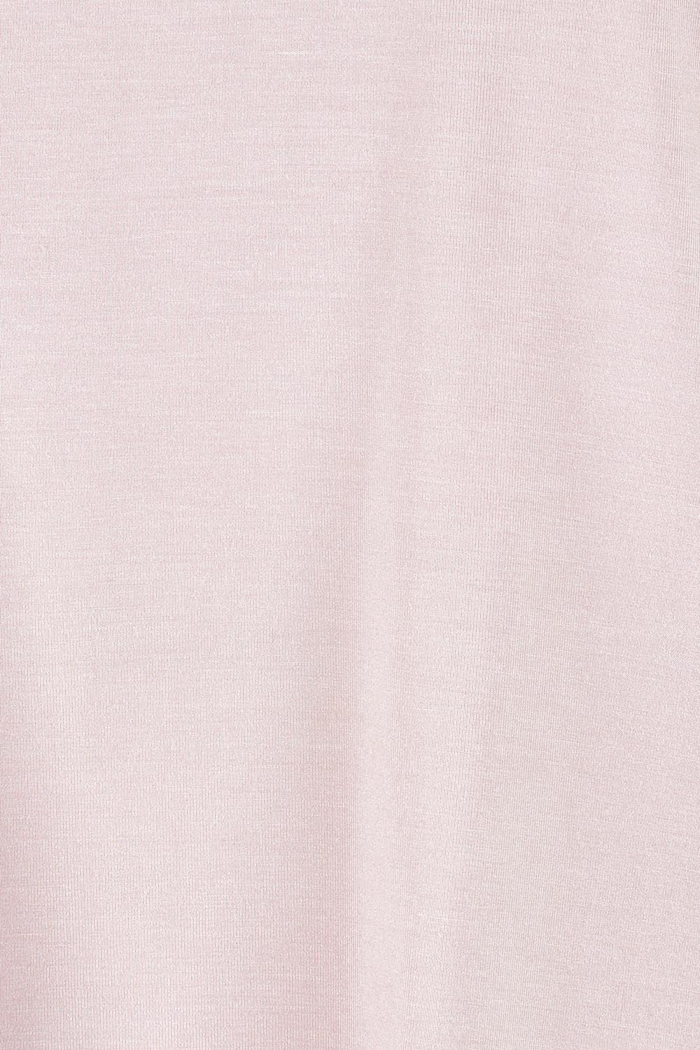 Product shot of The Pack & Go Luxe Bamboo Tee in colour Roseblush (Pink), detail
