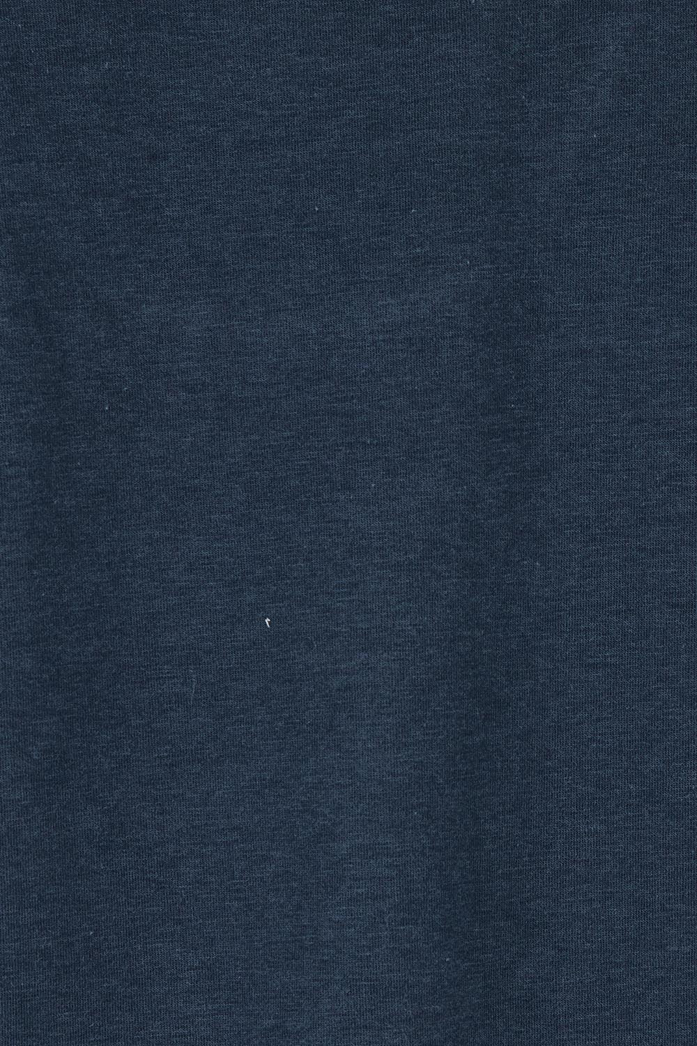 Product shot of The Classic Cotton Blend Short Sleeve Tee in colour Darknavy (Blue), detail