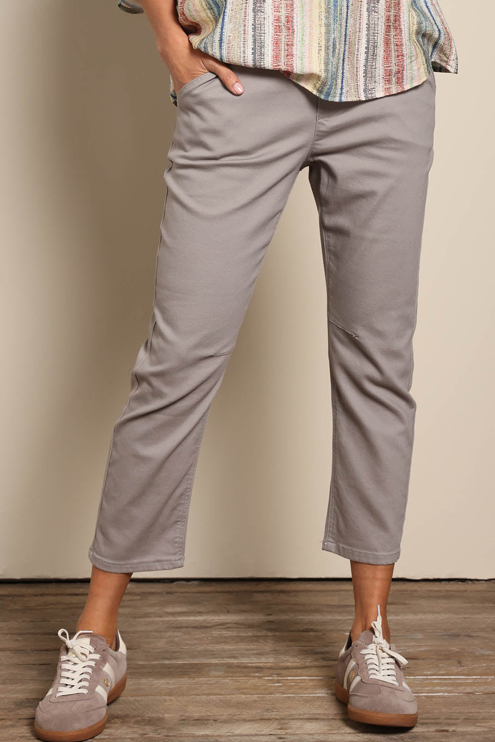 Model Amandam wearing size 10 of the The Pull On Cotton Pant With Drawstring – Biscuit in colour Biscuit, from an angle