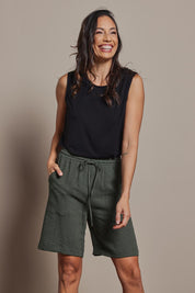 Model Amanda wearing size 10 of The Must Have Linen Look Pull On Shorts in colour Armygreen (Green), from the front, cropped image