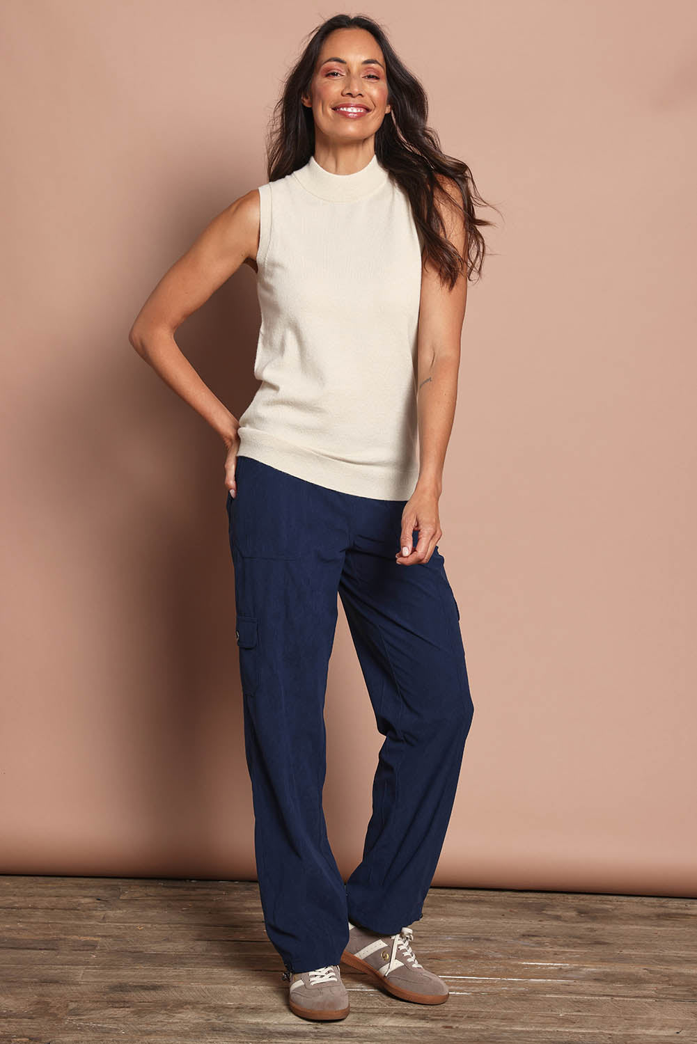 The Travel Anti Pilling Mock Neck Sleeveless Knit – Vanilla