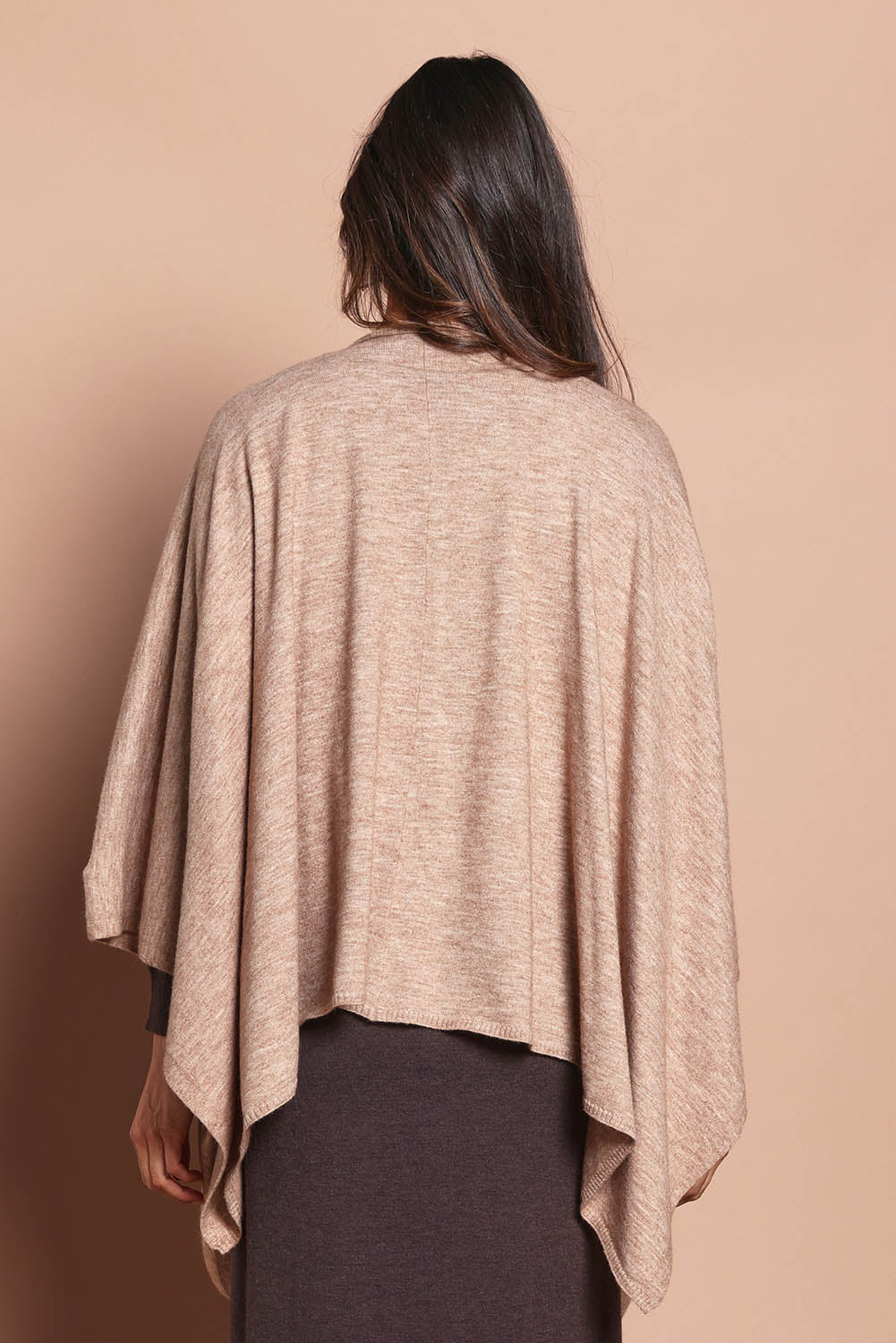The Travel Anti Pilling 3 Way Poncho – Oatmeal