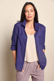 Model Amandam wearing size 10 of the The Go To Comfort Shirt - Navy in colour Navy, in a cropped view