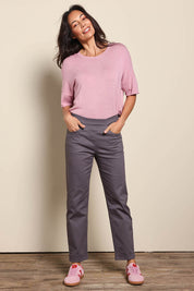 Model Amandam wearing size 10 of the The Teachers Pant With Pockets – Prepgrey in colour Prepgrey, from the front