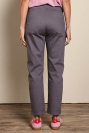 Model Amandam wearing size 10 of the The Teachers Pant With Pockets – Prepgrey in colour Prepgrey, from the front