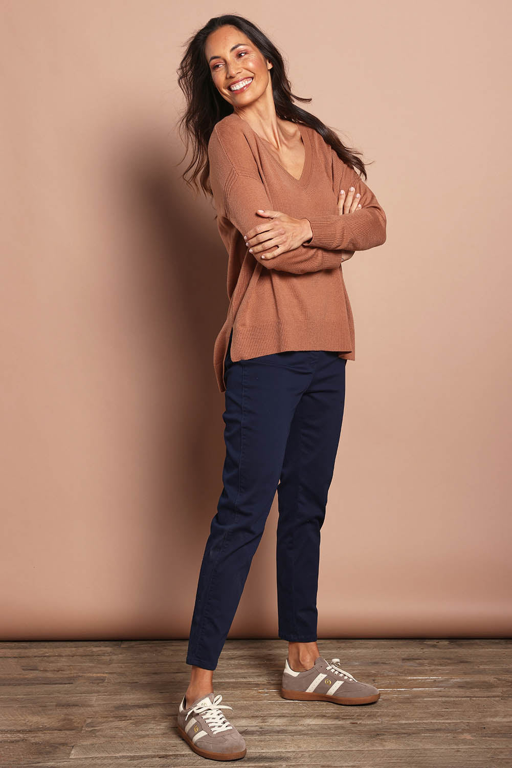 Model Amanda wearing size 10 of The Cotton Pull On Stretch Comfort Pant in colour Navy (Blue), from the front, showing the whole outfit