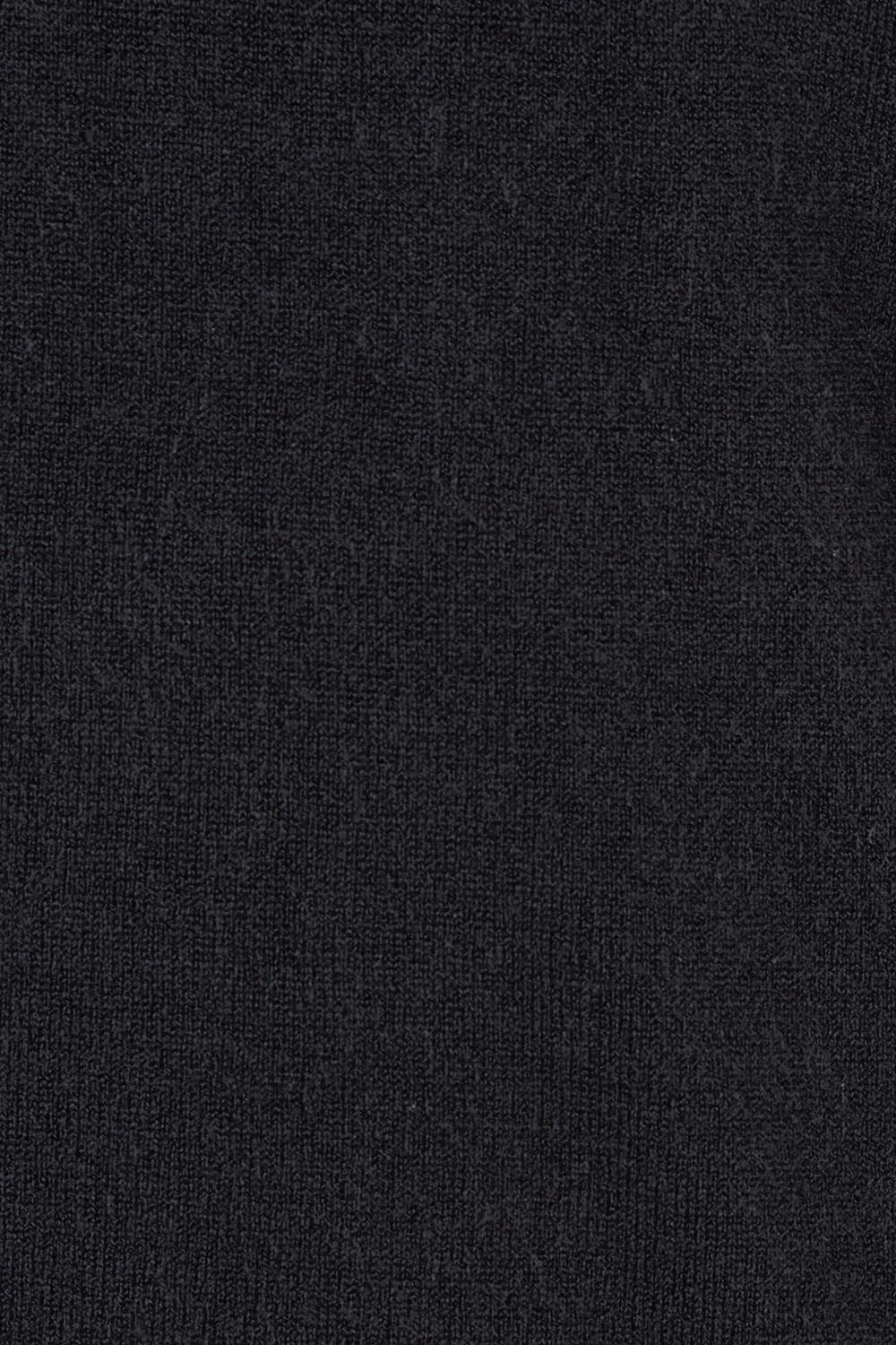 The Super Soft Knit Skivvy – Black