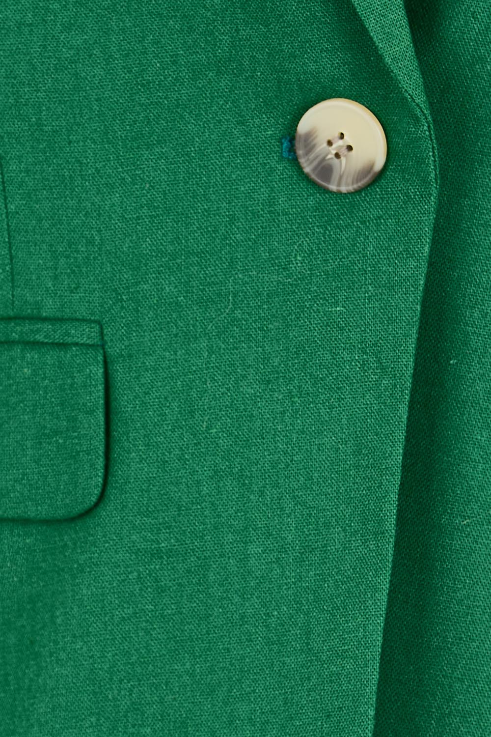 Product shot of the The Classic Every Wear Blazer – Emerald in colour Emerald, showing detail