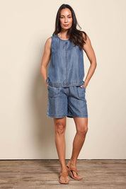 Model Amandam wearing size 10 of the The Luxe Lyocell Tank – Indigo in colour Indigo, from the front
