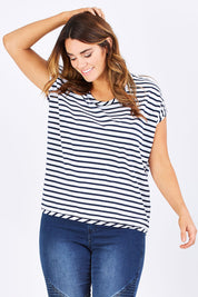 Model Laura wearing size 12 of The Drape Tee in colour NavyStripe (Blue), from the front, cropped image