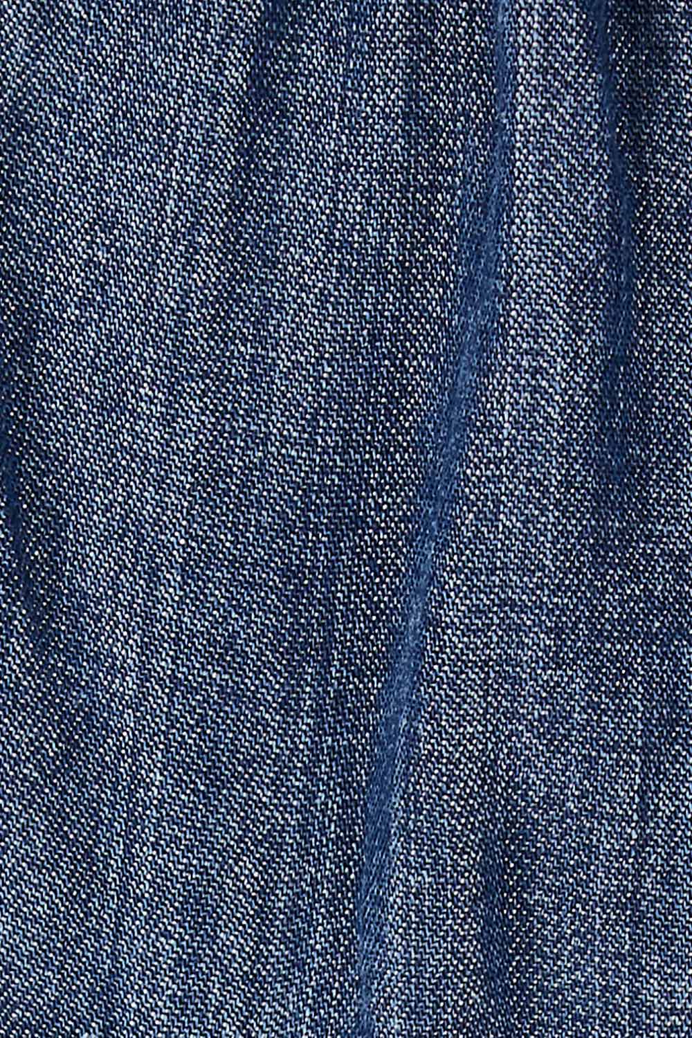 Product shot of The Weekender Chambray Short in colour Mediumblue (Blue), detail