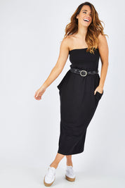 Model Laura wearing size 14 of The Multiin colourWay Dress - Black (Black), from the front, showing the whole outfit