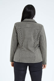 Model Sasha-Lee wearing size 16 of The Check Pocket Blazer in colour Checks (Grey), from the back