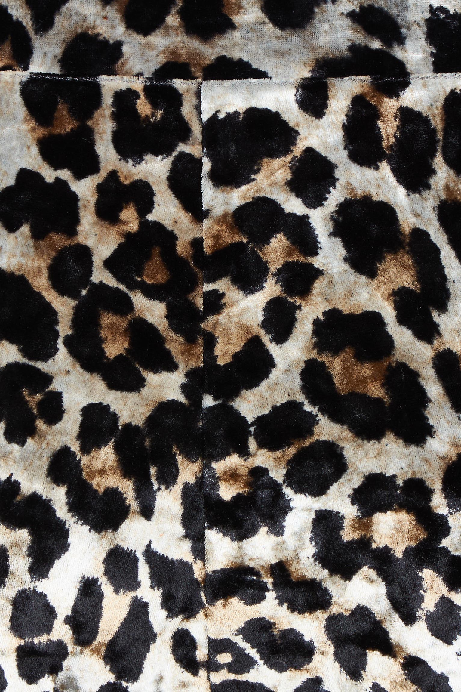 Product shot of The Printed Velvet Pull On Pant in colour Leopard (Black), detail