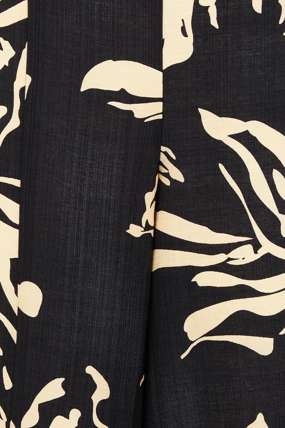 The Printed Flowy Panel Pull On Pant - Blackfleur