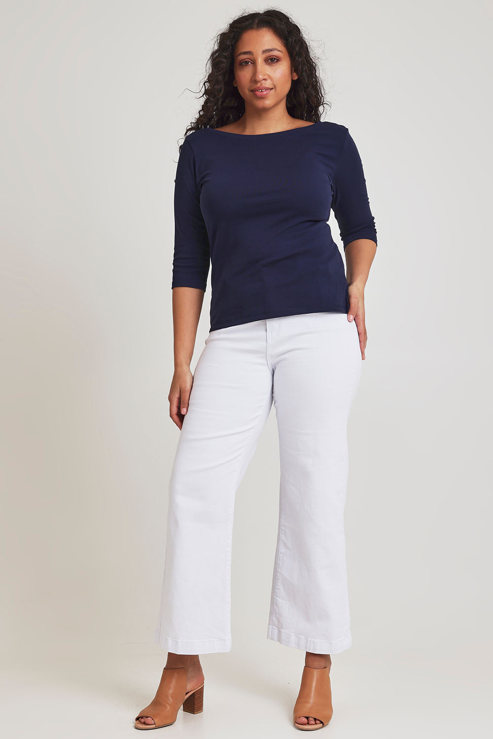 Model Terri-Leigh wearing size 14 of The Reversible Cotton Stretch Top in colour Navy (Blue), from the front, showing the whole outfit