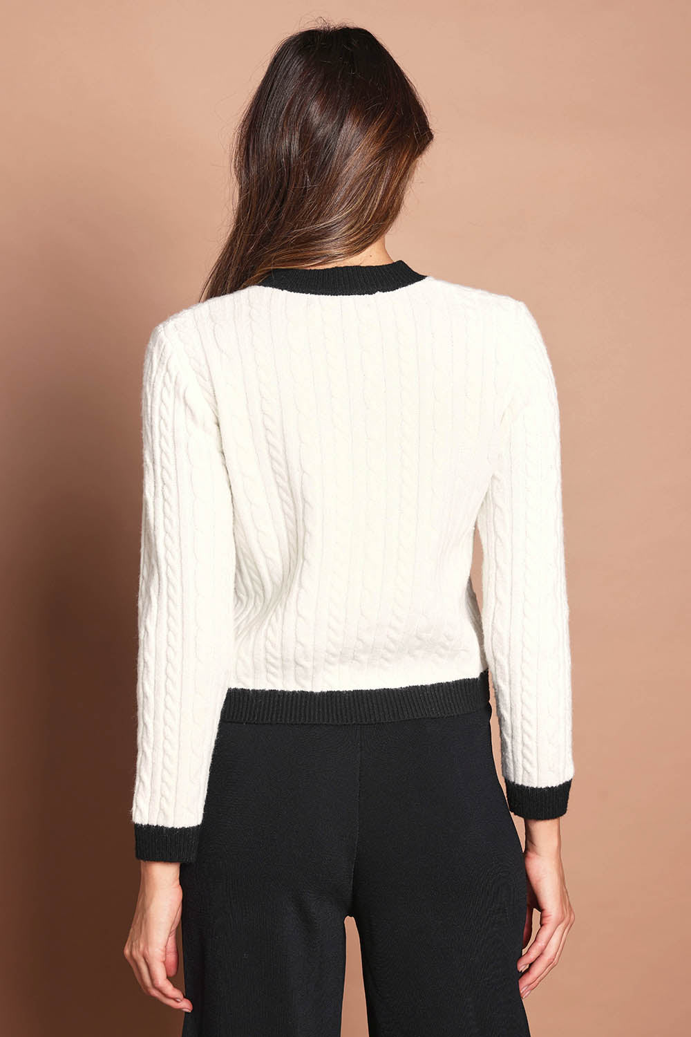 The Cable Knit Cardi – Ivoryblack