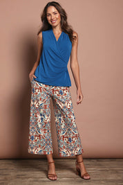 Model Madeline wearing size 10 of The Printed Wide Leg Culotte in colour Mirage, from the front, showing the whole outfit