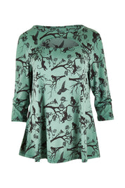 Product shot of the Belle Bird Printed Top in colour Bird (Green), from the front