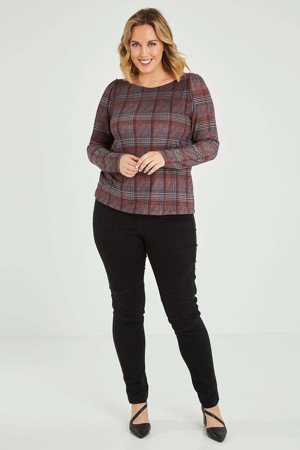 Model Jess wearing size 12 of the Belle Check Tee in colour Check, from the front, showing the whole outfit