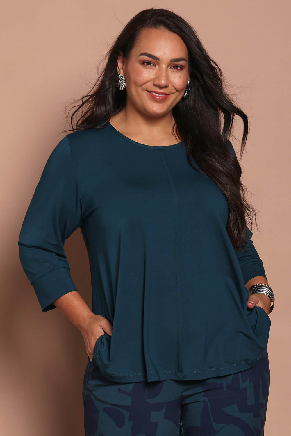 Belle Luxe Bamboo Spliced Tee – Deeplagoon