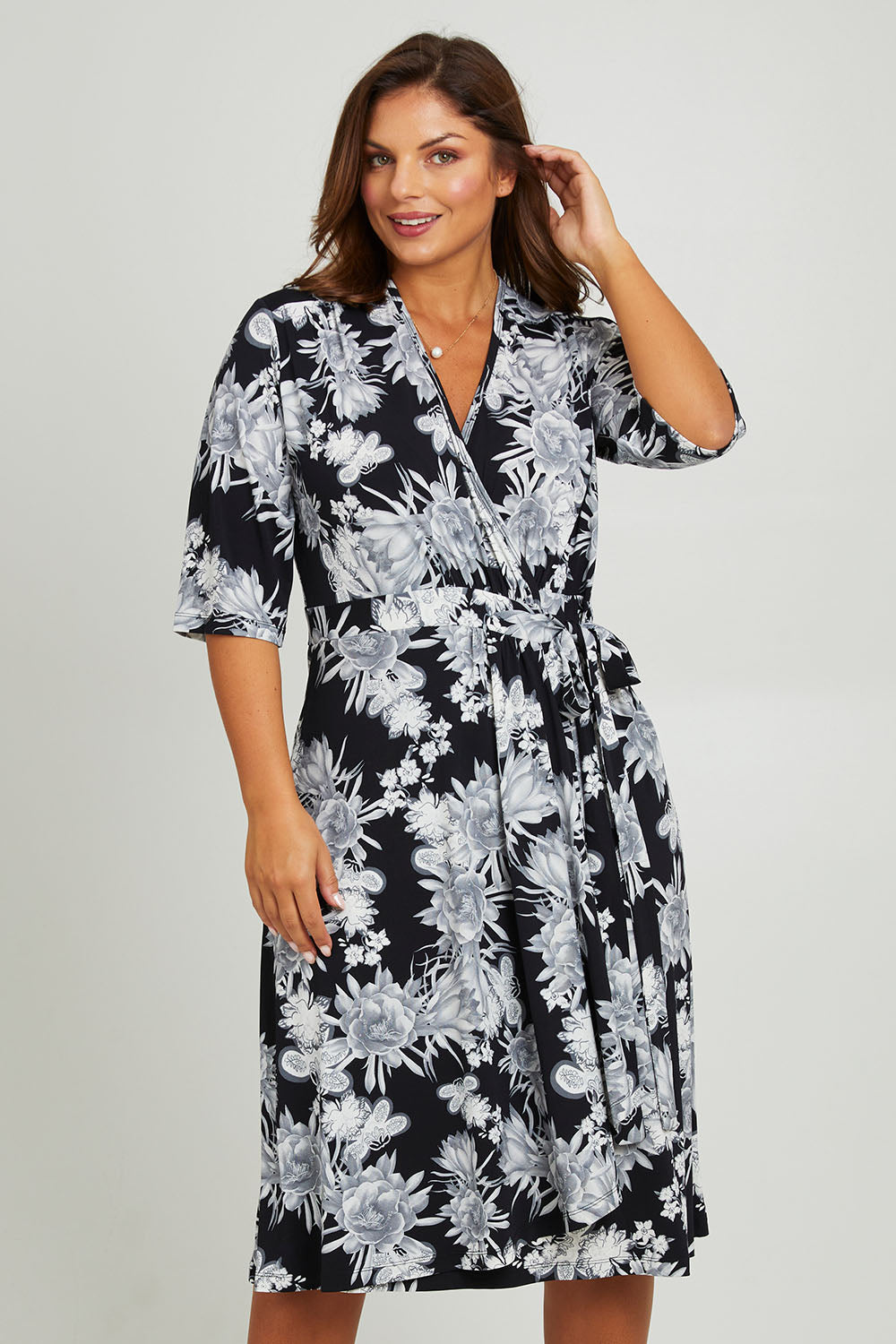 Model Monique wearing size 14 of the Belle Classic Full Skirt Dress in colour Blackgrey (Black), from the front, cropped image