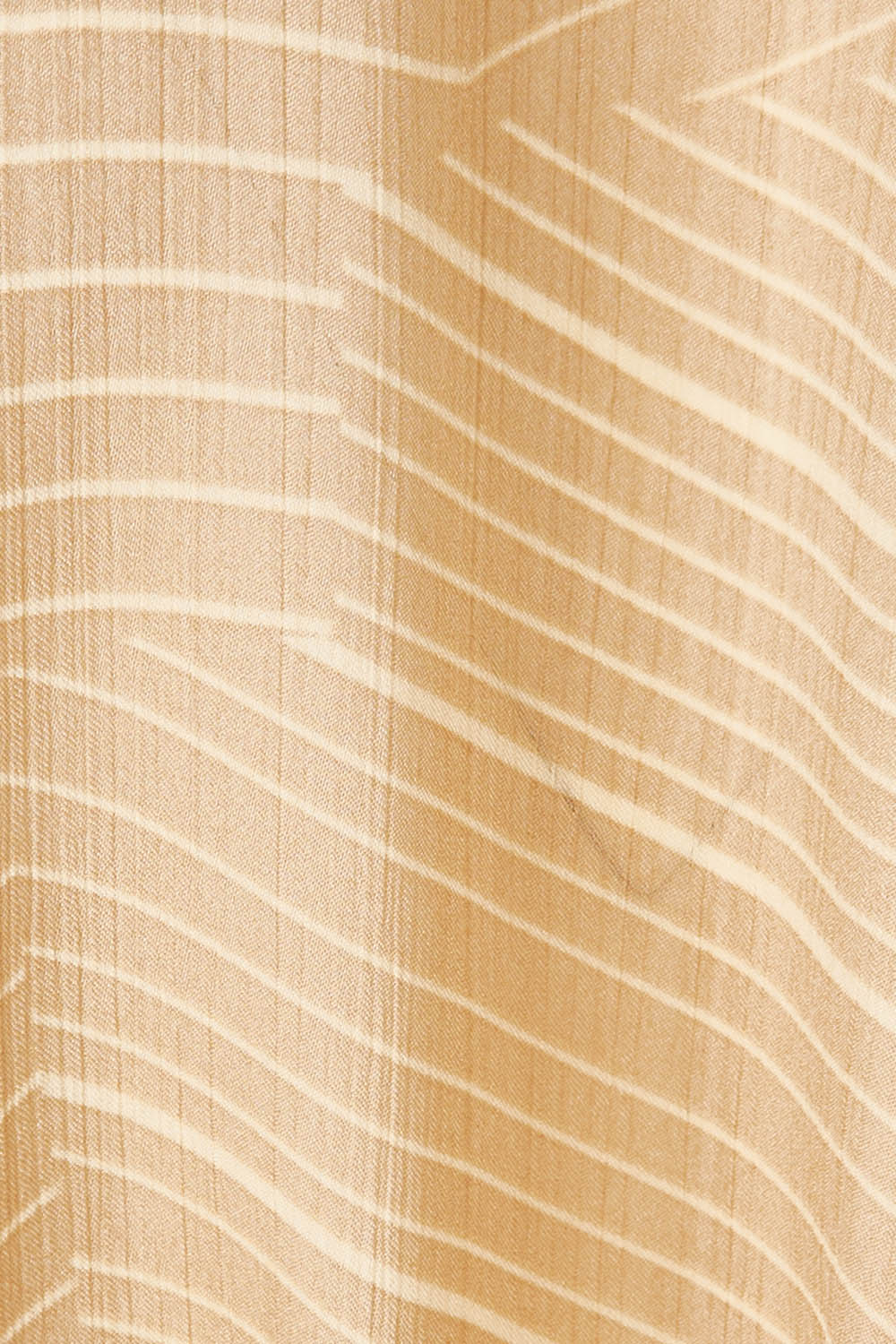 Product shot of the Belle Full Sleeve Printed Shirt in colour Tanivory, detail