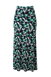 Product shot of the Belle Wide Waistband Pull On Skirt in colour Navyfloral (Blue), from the front