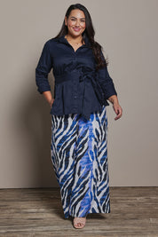 Model Ashleigh wearing size 16 of the Belle Tie Waist Cotton Shirt in colour Navy (Blue), from the front, showing the whole outfit
