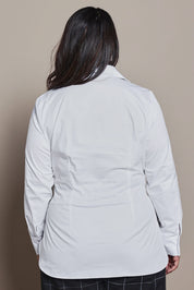 Model Ashleigh wearing size 16 of the Belle Tie Waist Cotton Shirt in colour White (White), from the back
