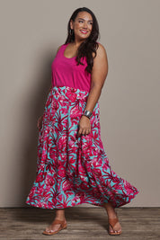 Model Ashleigh wearing size 16 of the Belle Printed Pull On Full Skirt with Pockets in colour Aquafusch (Pink), from the front, showing the whole outfit