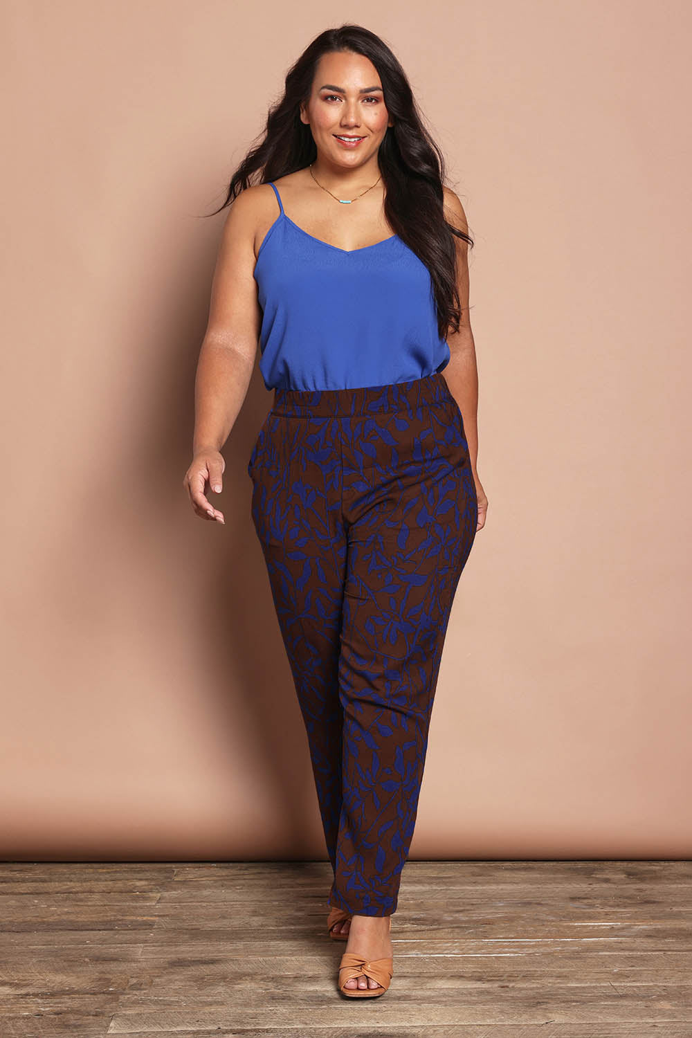 Model Ashleigh wearing size 16 of the Belle Luxe Ecovero Printed Draped Pant in colour Cobaltcoco (Blue), from the front, showing the whole outfit