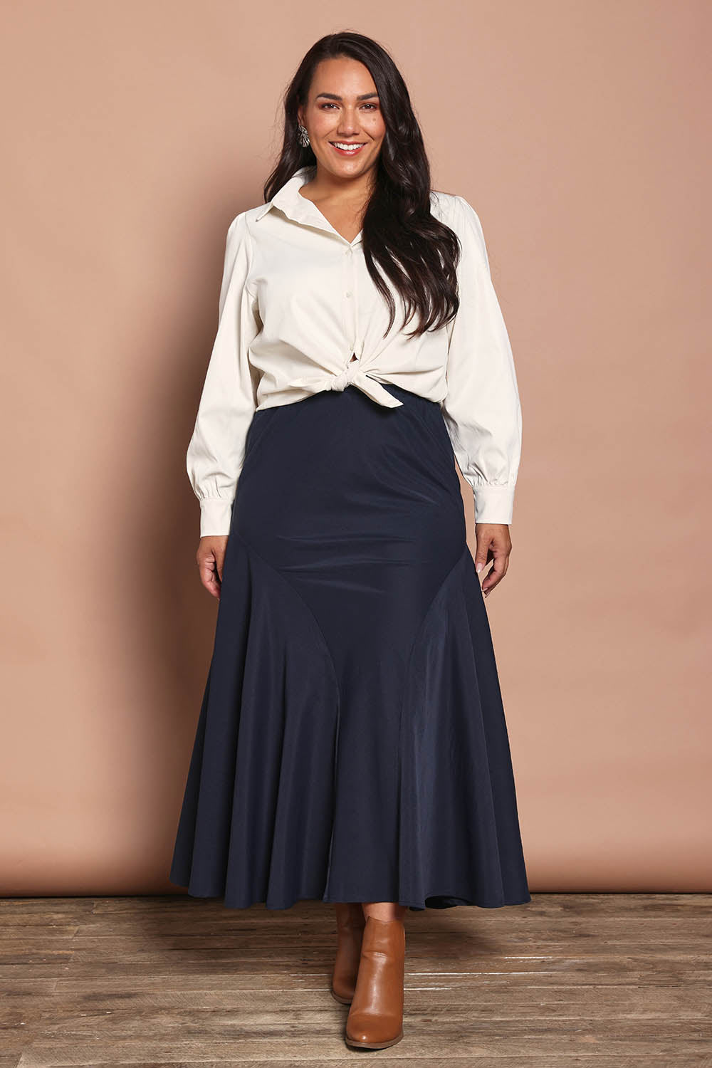 Belle Luxe Panelled Maxi Skirt – Navy