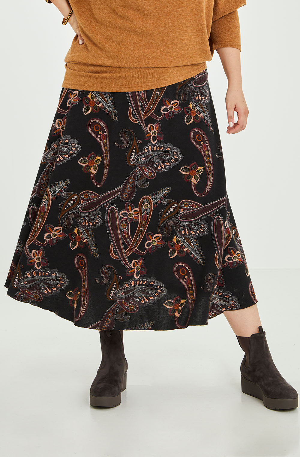 Preloved Chasing The Clouds Away Maxi Skirt - Blkpaisley