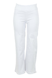 Product shot of the Easy As Plain Pull On Jeans in colour White (White), from the front