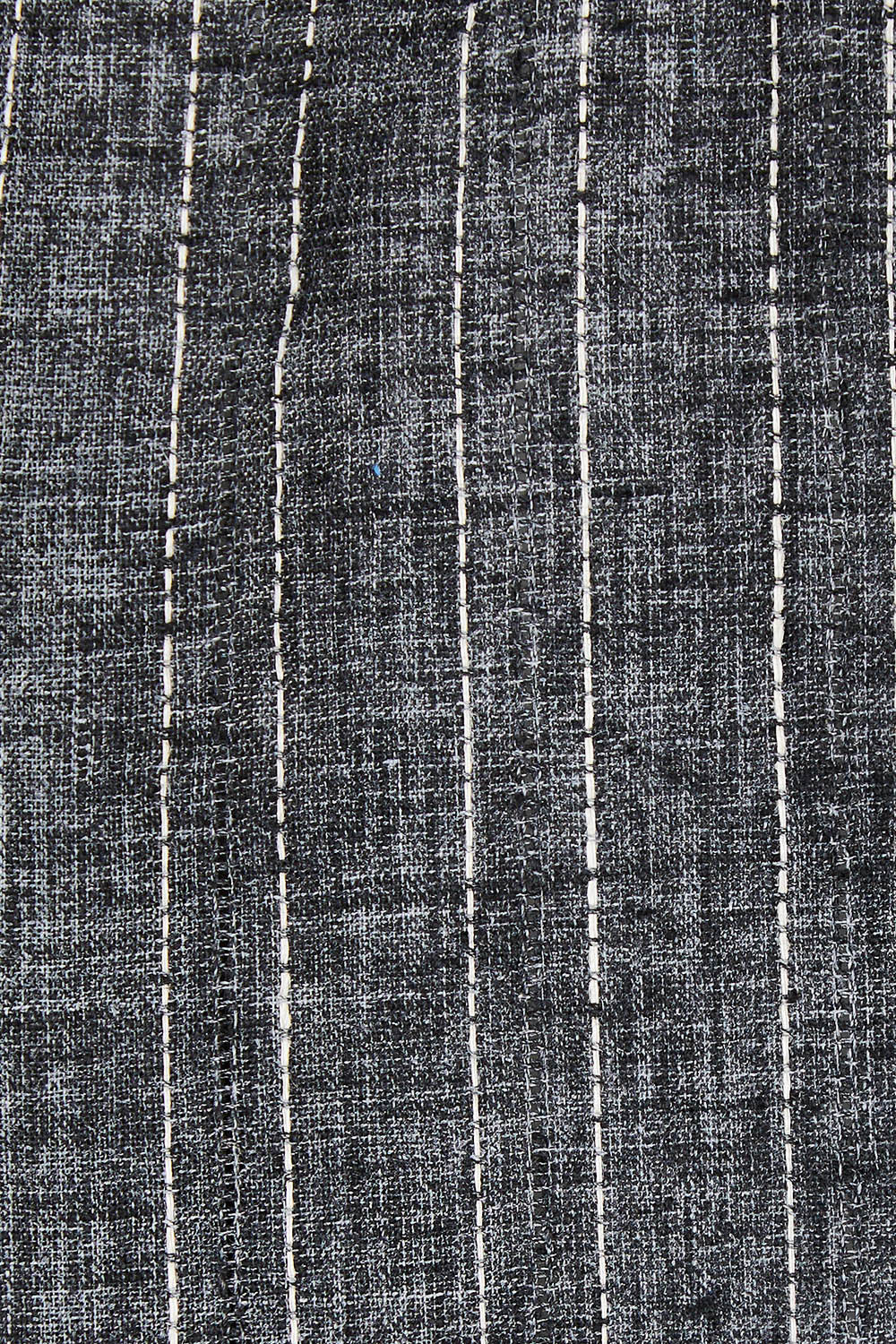 Product shot of the Ive Got Your Back Blouse in colour Blackwhite (Black), detail
